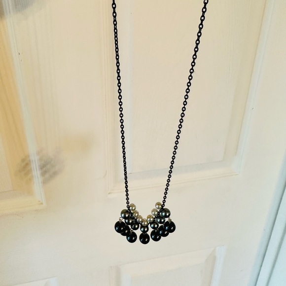 🖤🔥3 for $10🔥Adorable Beaded Necklace🖤 - Picture 5 of 7